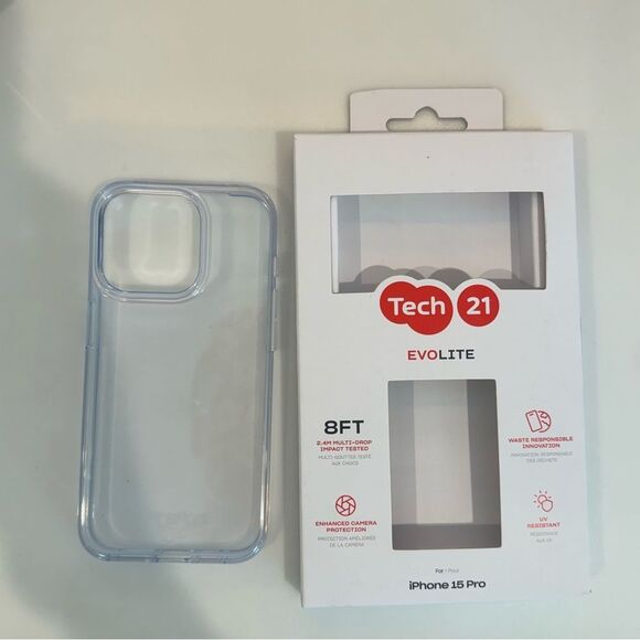Tech 21 Evolite Clear Phone Case for iPhone 15 Pro - Picture 1 of 6